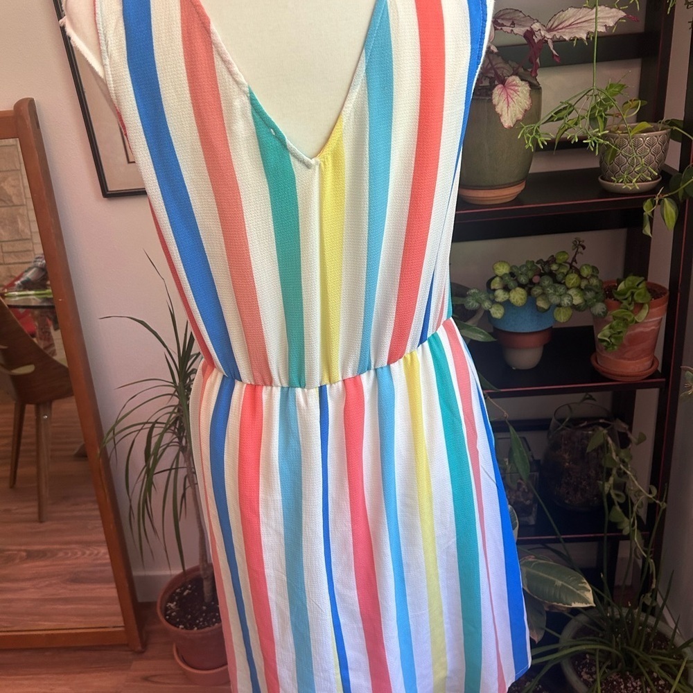Striped V-Neck Multi Colored Mini Dress with Lining, Tie and Two Pockets Large - Picture 4 of 8